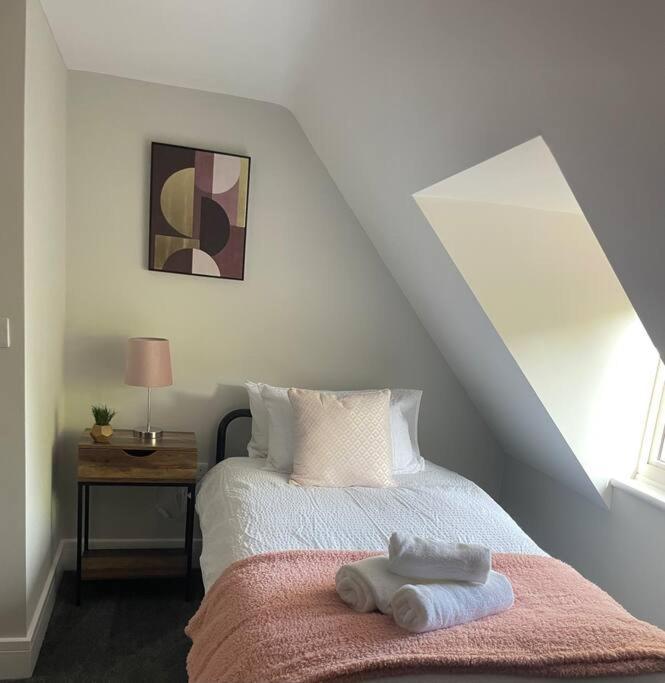 Poplar House-2Bedroom House In Town Centre With Free Parking By Shortstays4U Кінгс-Лінн Екстер'єр фото